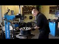 Craftsman in Ukraine who continues to repair tires near the front line| Close-up interview
