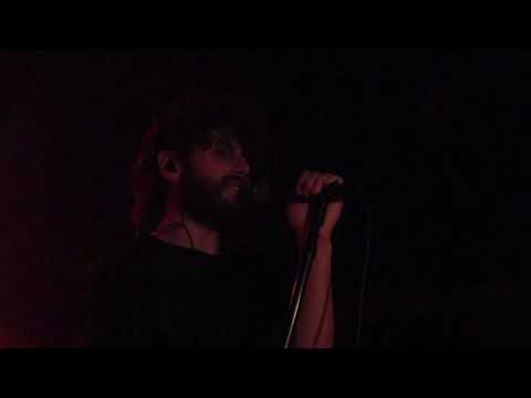 Allan Rayman - "Pretty Bug" (Live in Boston)