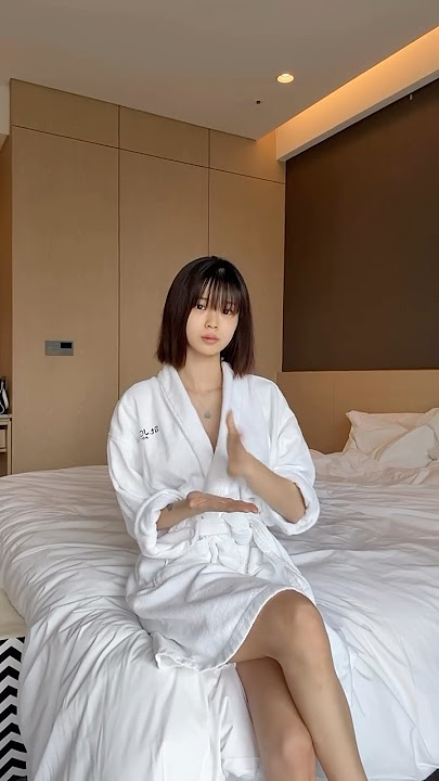 ✊✌️🤚