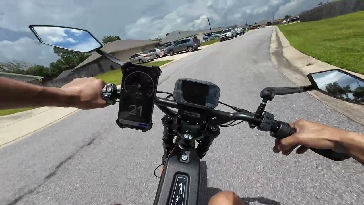 HappyRun G300 Pro Quick Test Run. WHAT A FUN BIKE!!