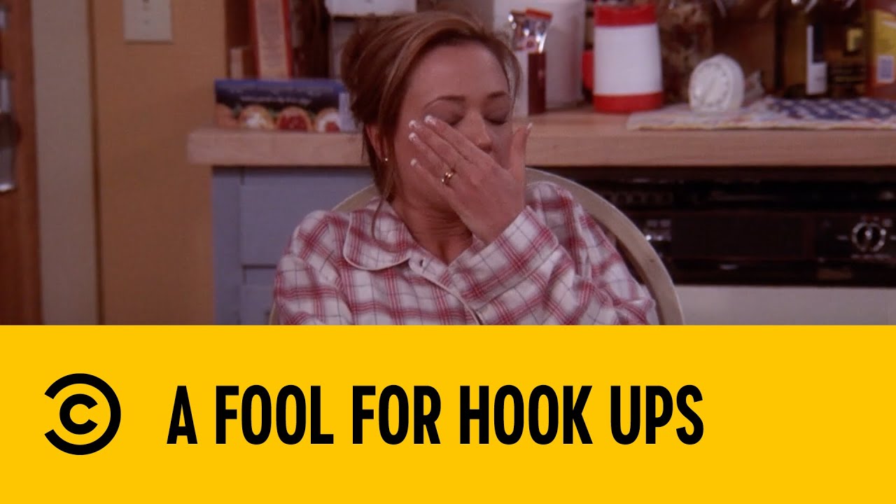 A Fool For Hook Ups | The King Of Queens | Comedy Central Africa - YouTube