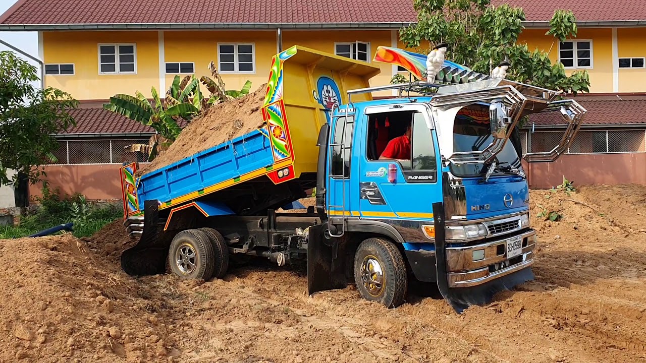 สายแบกท่อลั่นสนั่นเมือง งานเหมาโซนสุรินทร์ Dump truck