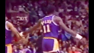 Bob McAdoo vs Bulls (1985)