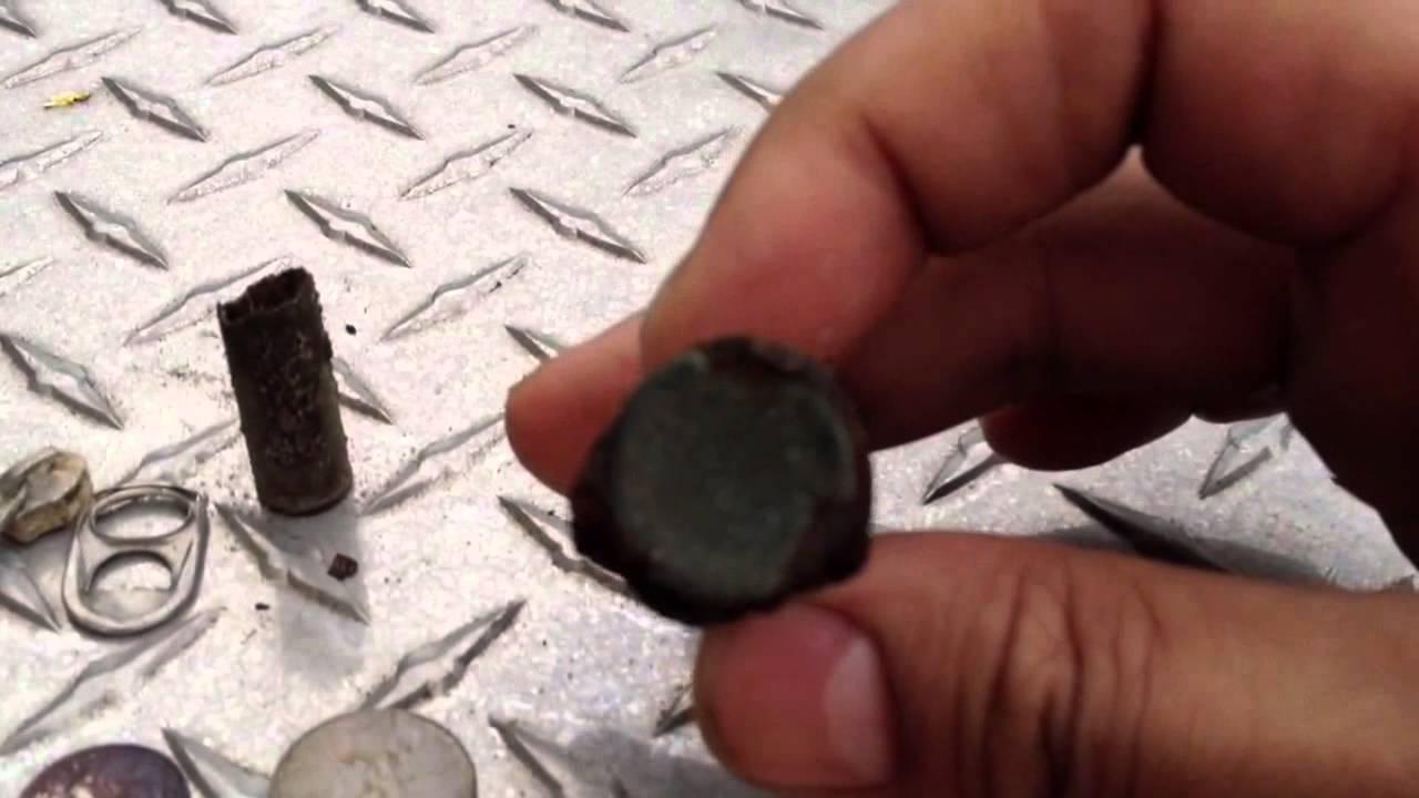 A short metal detecting hunt in Tampa Fl. YouTube