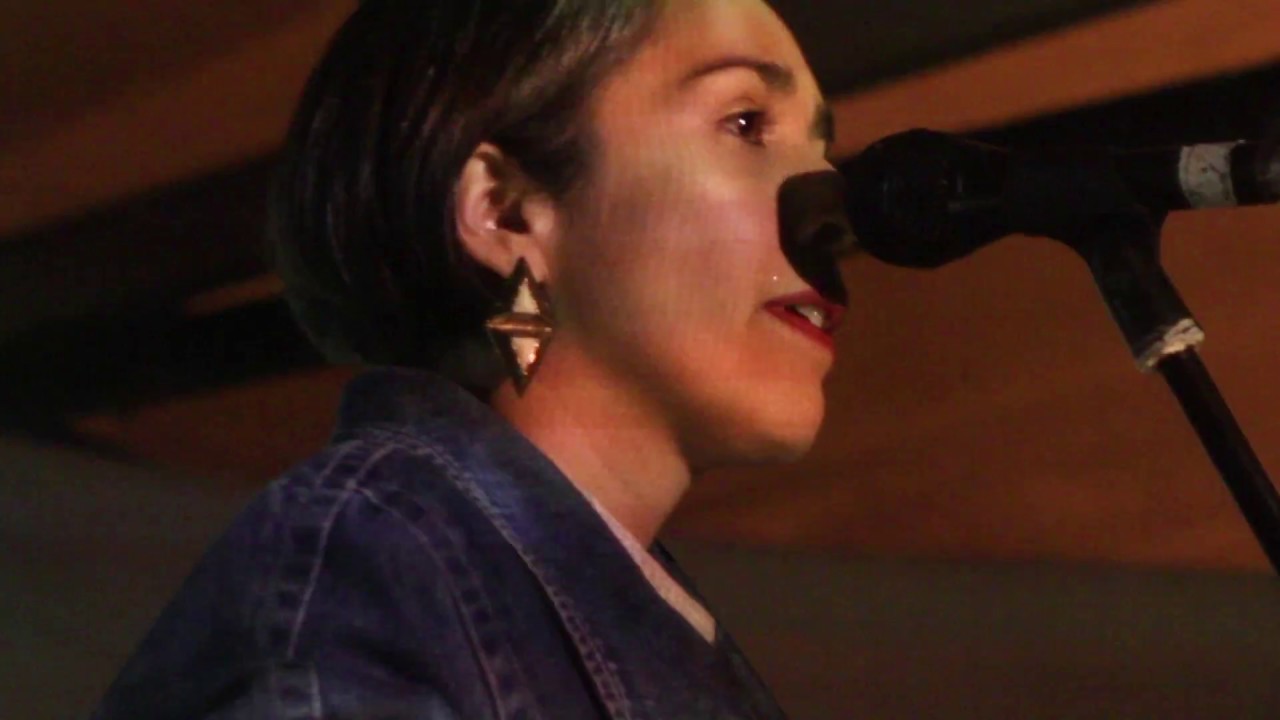 Niña Tormenta - Loza Penco