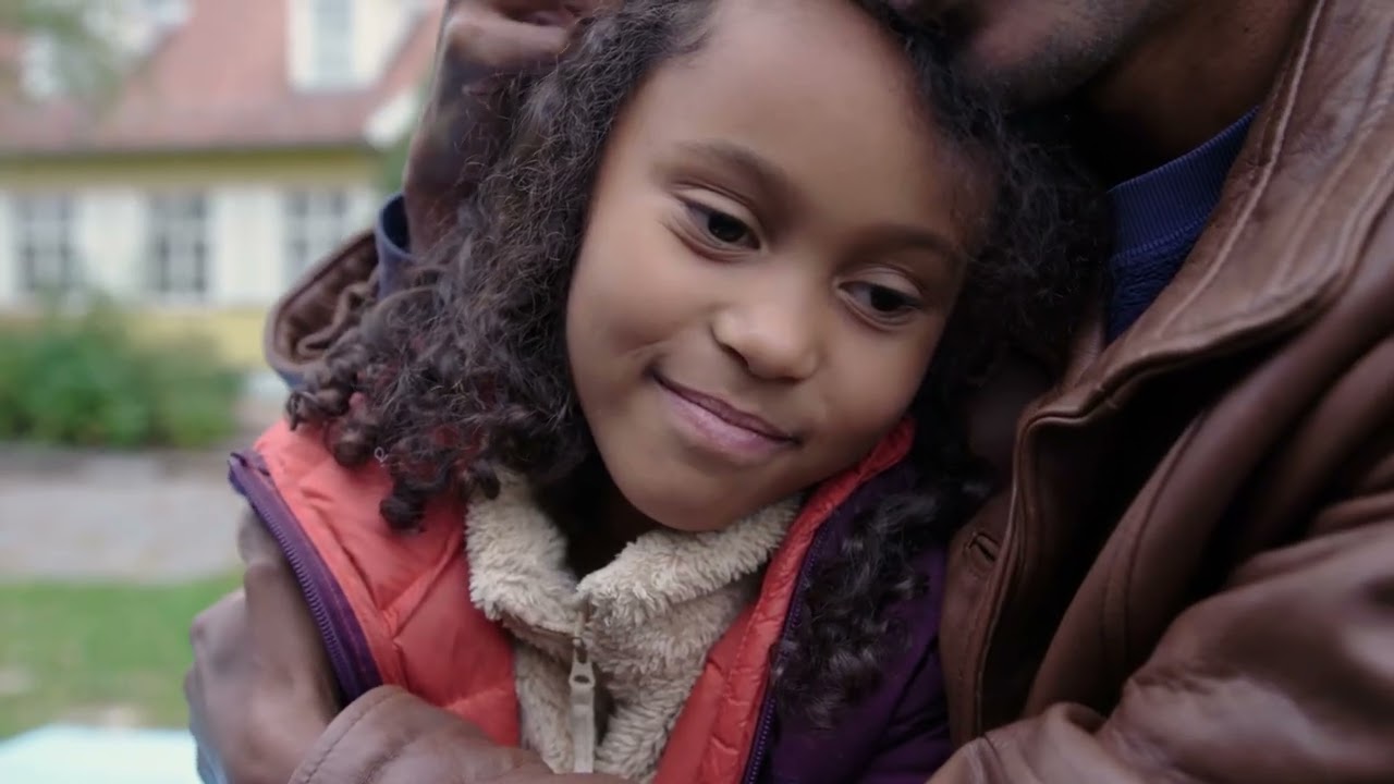 Jeg og min familie får hjelp med å reise tilbake til hjemlandet (Russisk)