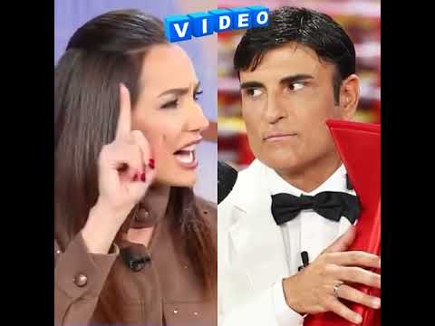 Video Caterina Balivo impazzita per Sal Da Vinci: la notizia e sbrocca in diretta (VIDEO) #caterinabalivo