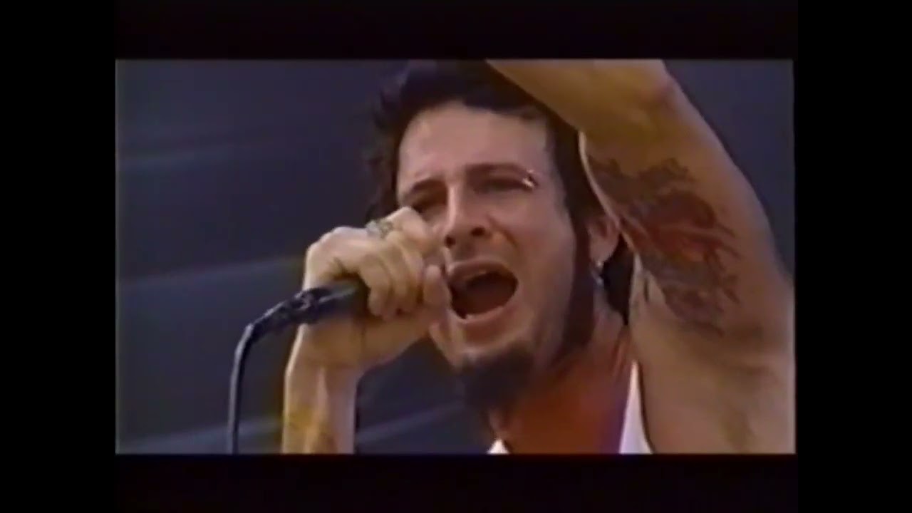Ver Skrape - sunshine 2001 (live in tokyo) original album audio en YouTube Ver Skrape - sunshine 2001 (live in tokyo) original album audio en YouTube