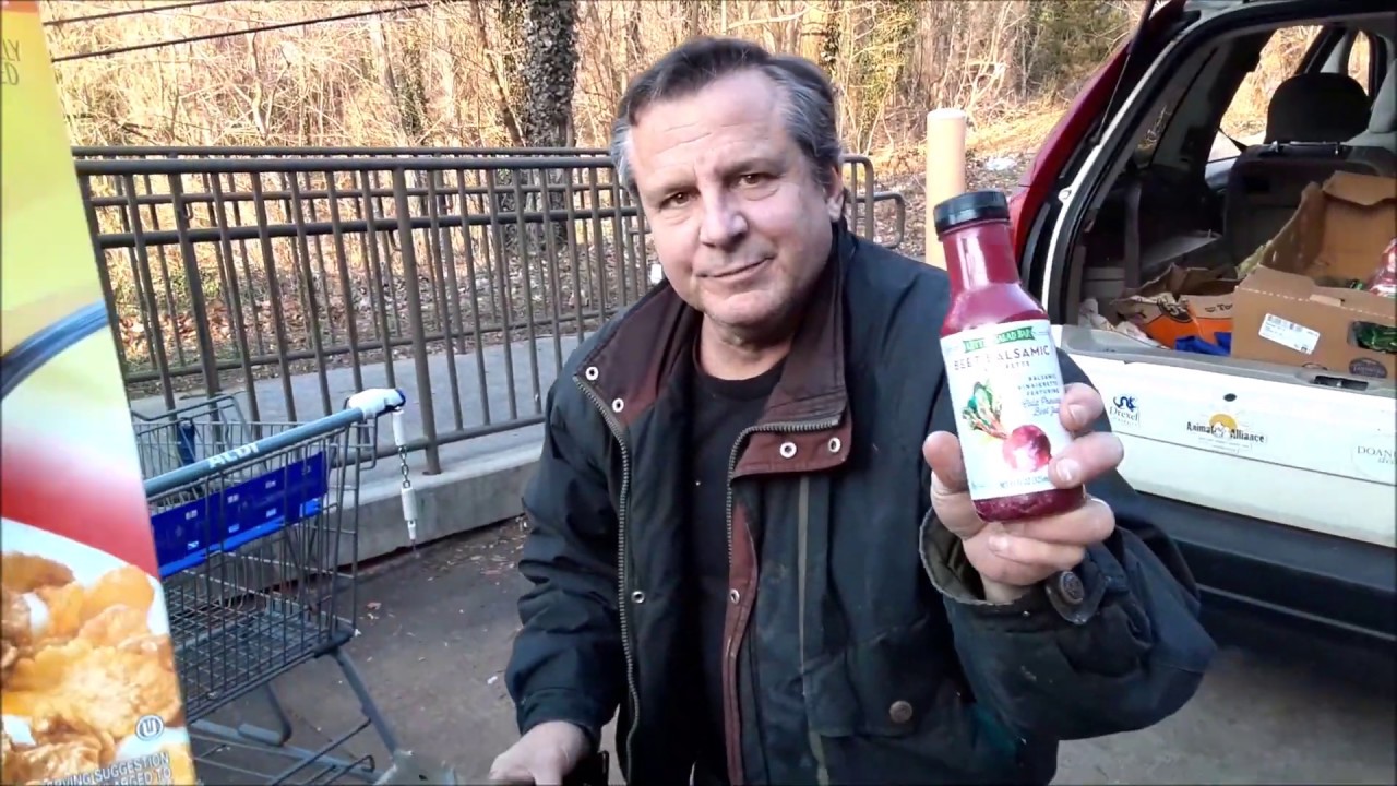 DUMPSTER DIVING FRUGAL HUSBAND AND WIFE TEAM UP PLUS MORE DUMPSTER