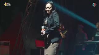 PESONA DANGDUT - NURMA KDI ADELLA #dangdut #adella #pesona