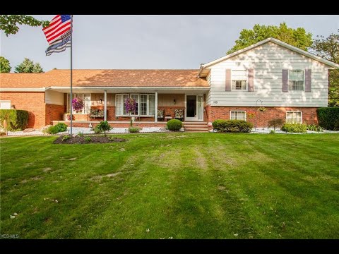 105 Orchard Hill Drive, Amherst, OH home video tour