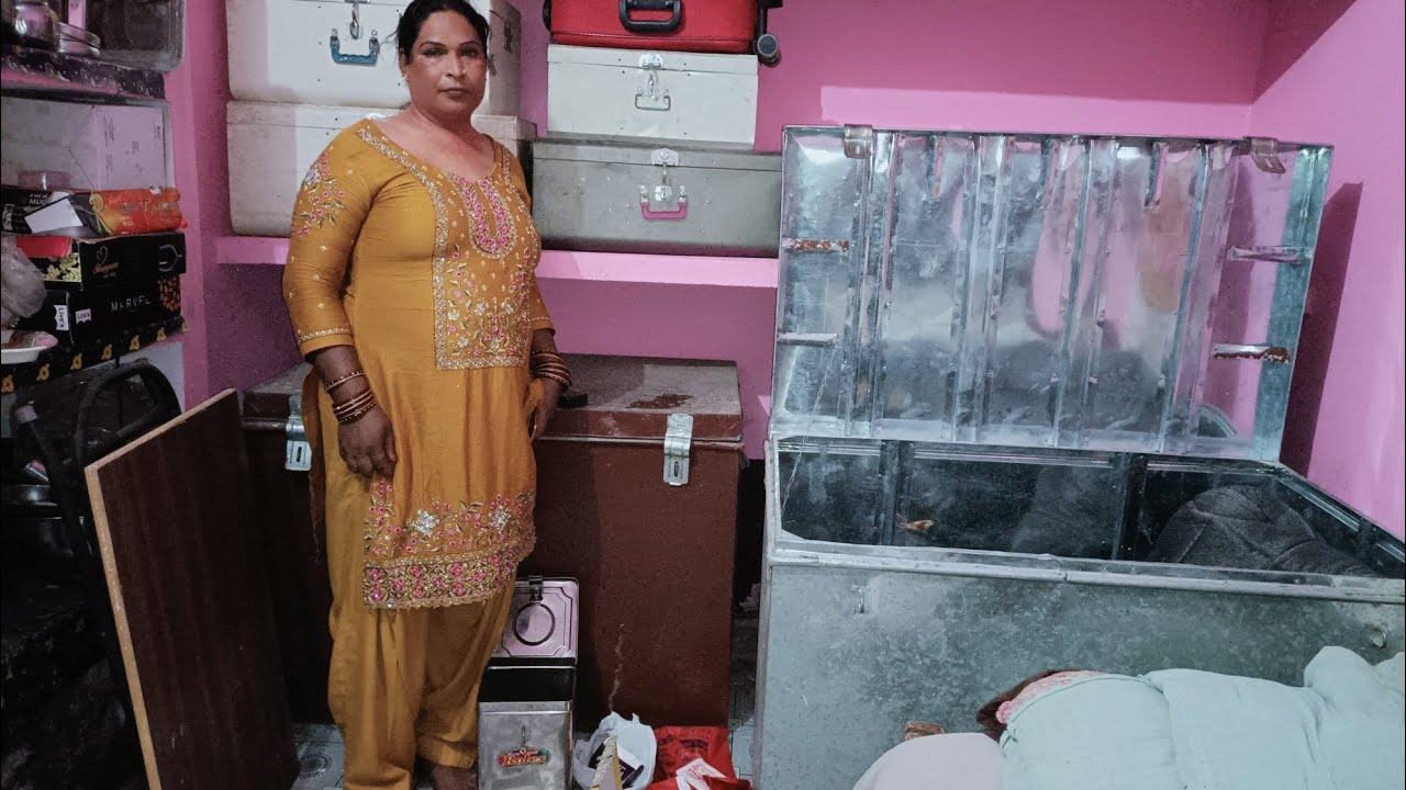 याकूबपुर निवासी शीला किन्नर के घर लाखो की चोरी,साथी कार,बाइक व जेवरात लेकर फरार @auraiyapolice1525