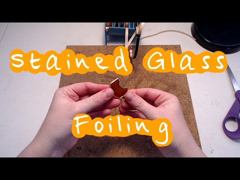Videó: Ólomüveg fólia: színek, felhasználási módok, helyes ragasztási technika