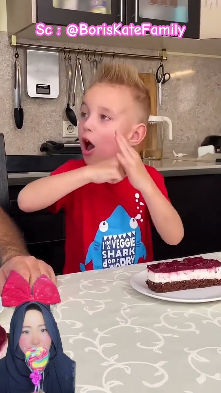 MEREKA DIAM DIAM MEMAKAN KUE MAMA ⁉️ akankah mereka lolos tidak ketahuan ? @BorisKateFamily #shorts