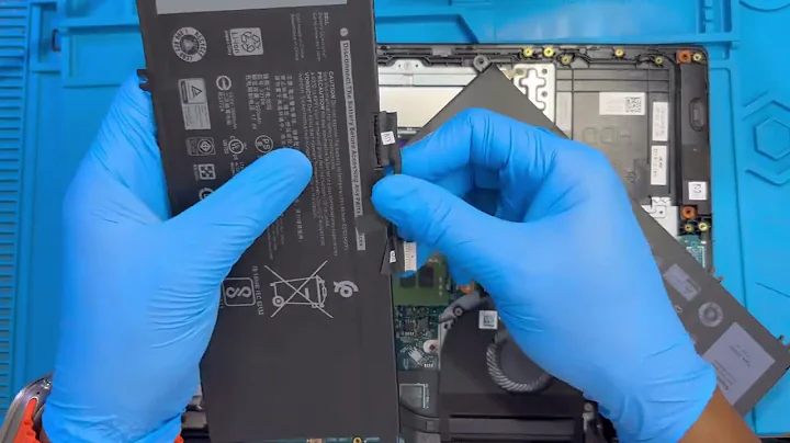 Laptop DELL Latitude 3400 Battery Replacement