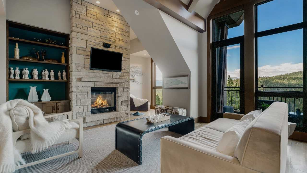 Luxury Ritz Carlton Residence | Sierra Sotheby's International Realty