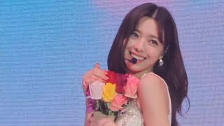 Itzy Yuna Maniac Cover 4K 유나 직캠 230312 Itzy Checkmate Hong Kong 있지 홍콩 콘서트 香港演唱會