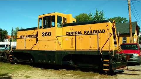 (“Shortline Blues” by Bob Woods) A slide show dedicated to the many abandoned and repossessed rail