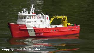 Park im Grünen: Familientag und RC Boot Schaufahren in der Grün 80 in Basel 2023.