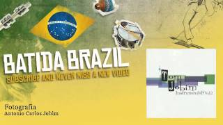 Video thumbnail of "Antônio Carlos Jobim - Fotografia"