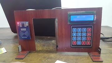 Mô hình cửa tự động dùng RFID và nhập password
