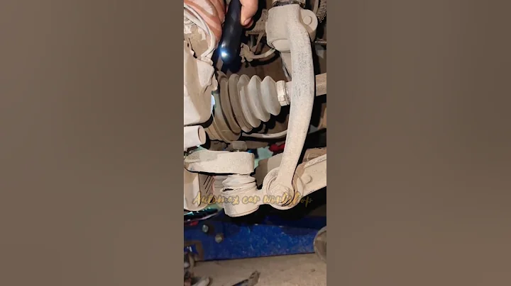 Suspension arm ball joint noise 😲🙄 #mechanic #shorts