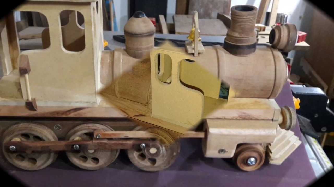 trenes de madera artesanales
