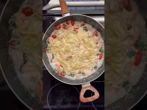 Вкуснейший спагетти с семгой в сливочном соусе! 😋 Сохраняй себе #рецепт #recipe #food