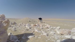 صخور صحراء الربع الخالي Rocks Of Empty Quarter Desert