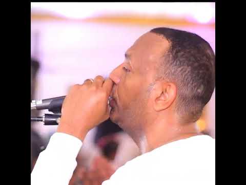 ازي تامر صحافة للفنان محمد منير 2023