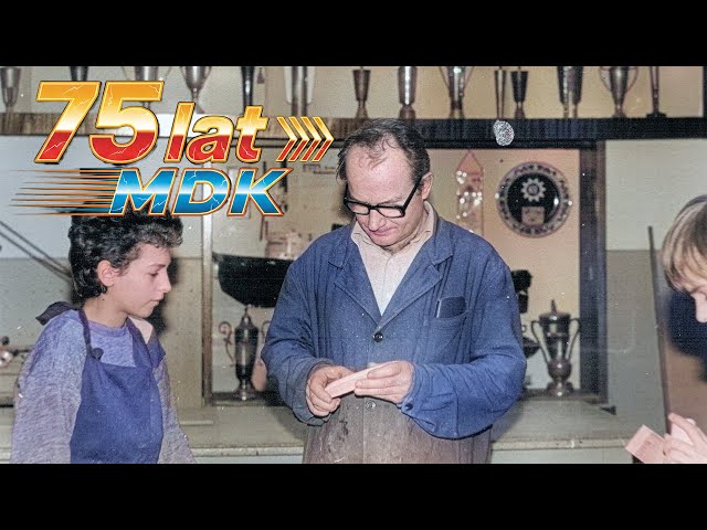 75 lat MDK
