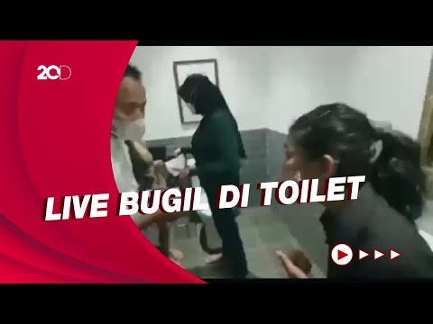 Momen Selebgram Ditangkap Saat Bugil Live Show di Toilet Kafe