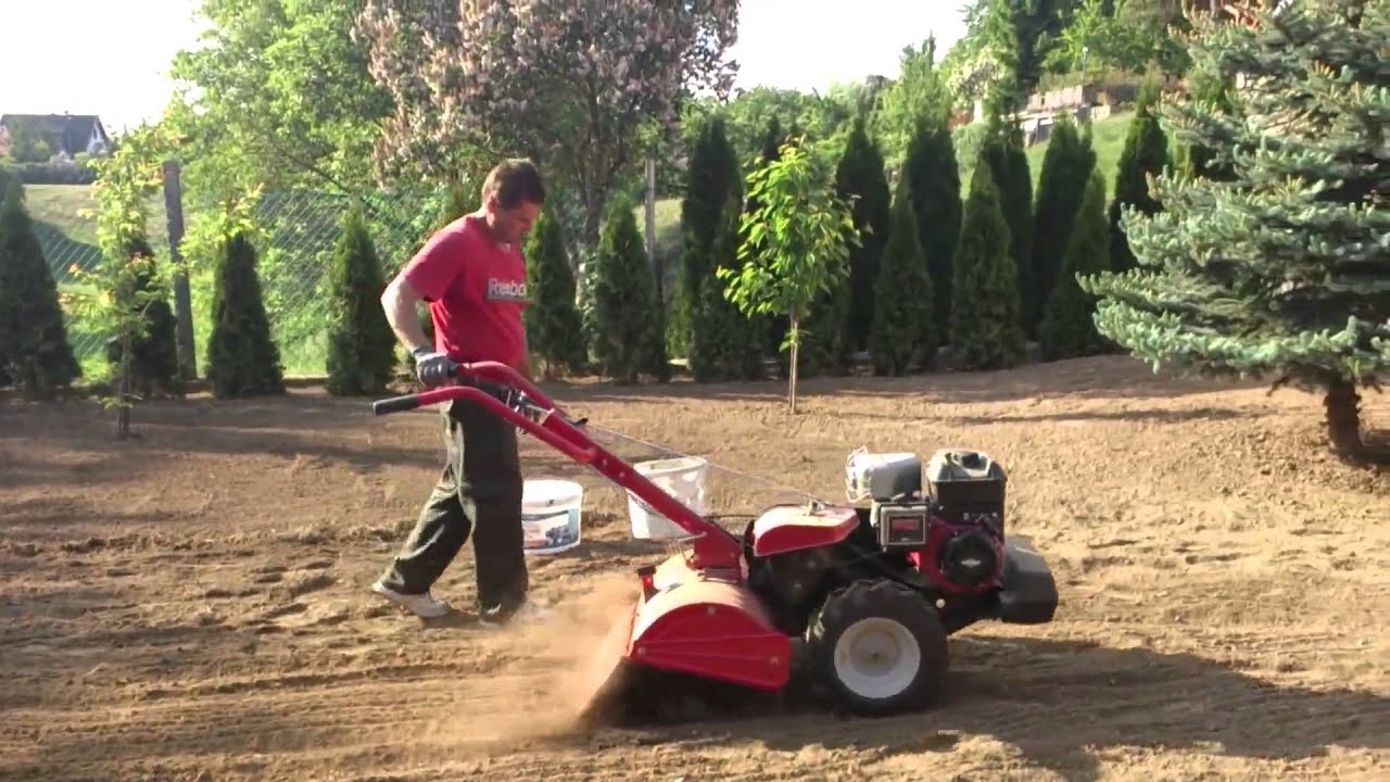 Egy veszprémi kert építése - 2015