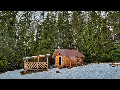 Видео: ПОПАЛИ В СИЛЬНУЮ МЕТЕЛЬ- УКРЫЛИСЬ В ИЗБУШКЕ! СНОВА НАСТУПИЛА ЗИМА!?