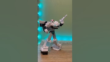 86 prowl #transformers #studioseries #prowl