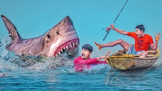 Shark Attack On Fishing Boat Fun Made Great White Shark Attack Video Part 4