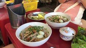 bánh canh, bún bò và hủ tíu mì tại Mũi Né