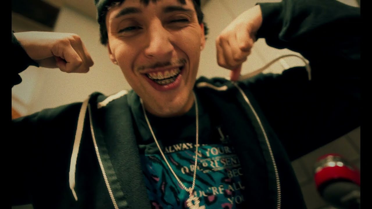 Watch BlassToxx - COLLIE (Video Oficial) on YouTube Watch BlassToxx - COLLIE (Video Oficial) on YouTube
