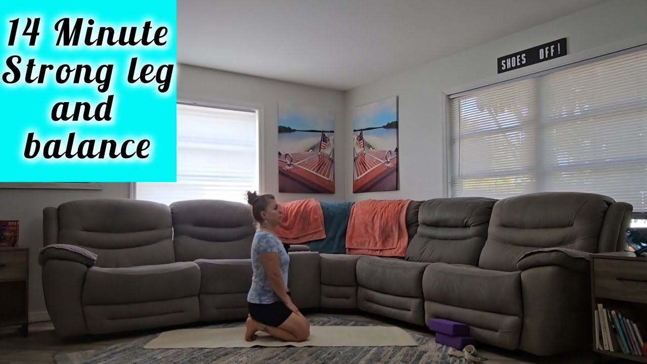 Strong Legs and Balance//14 Minute Vinyasa Flow From Beginner and Beyond//All Levels