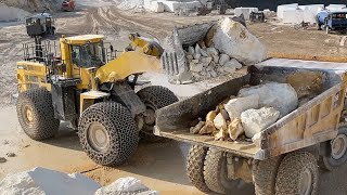 Komatsu WA800 Wheel Loader Loading Caterpillar 775E Dumpers