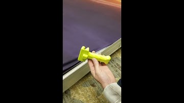 How to use the Stretch & Tuck Tool for SEG Fabric Frame Assembly | SIGNGEER