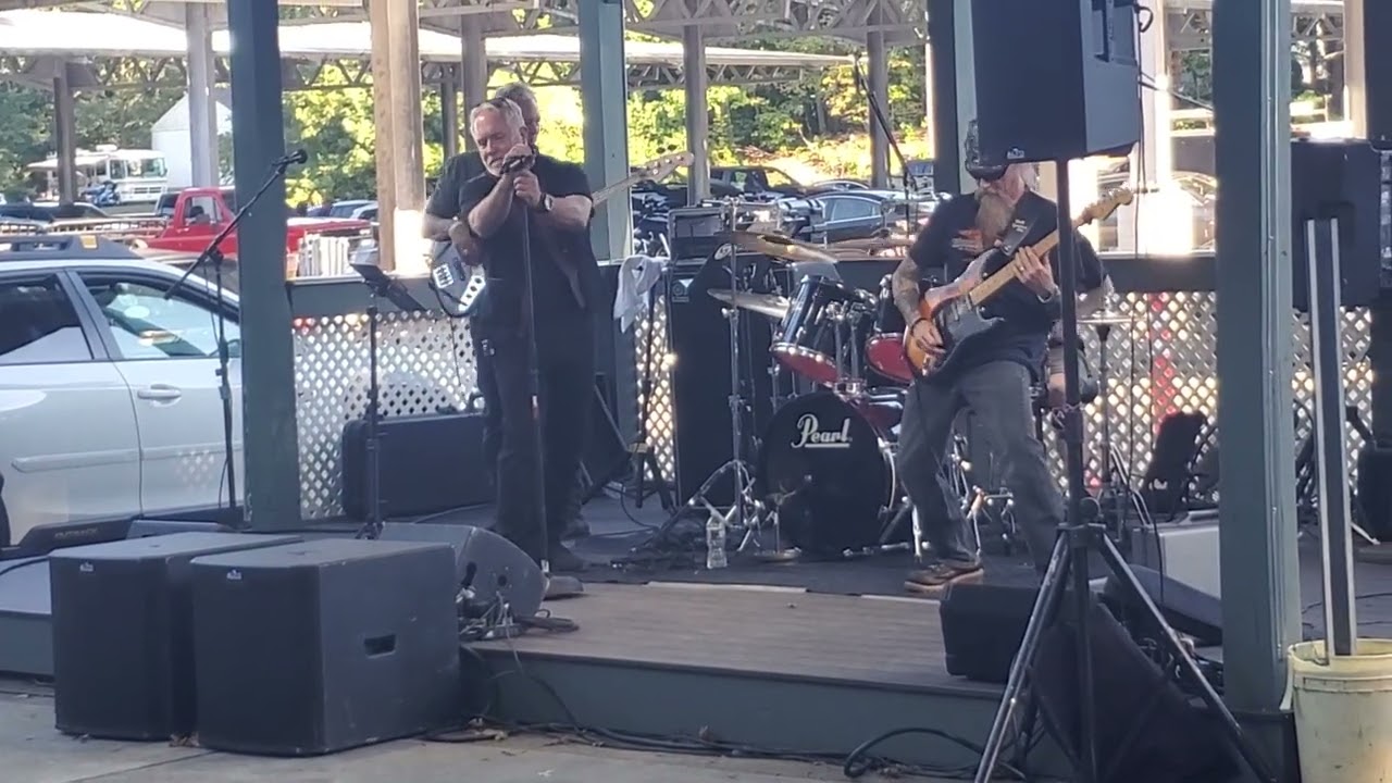 SOUP TO NUTS ( PLAYS BLACK SABBATH  COVER SONG)