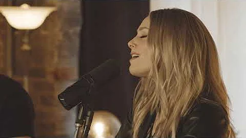ANNIE BLANCHARD -  UN JOUR  LA FOIS (acoustique)
