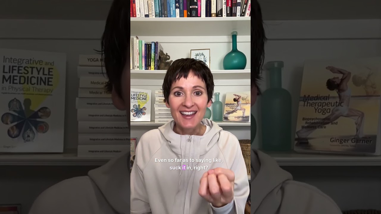 Rigid abs? No thanks! A strong core is a flexible one! 💪✨