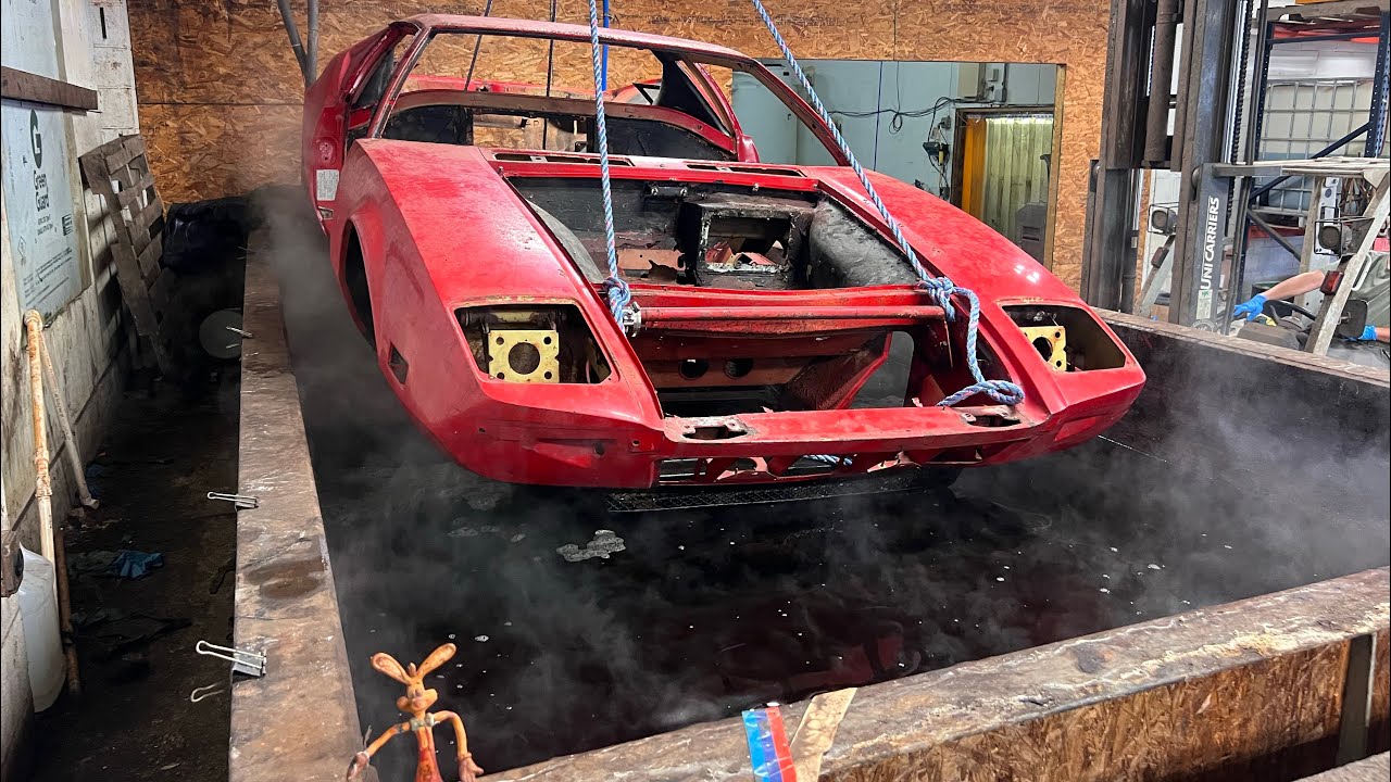 ⁣Chemical Dipping a 1972 De Tomaso Pantera to remove all the  paint and rust