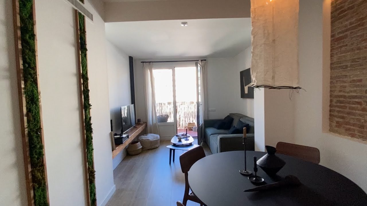 Lescun 2-bedroom apartment in Eixample Esquerra, Barcelona