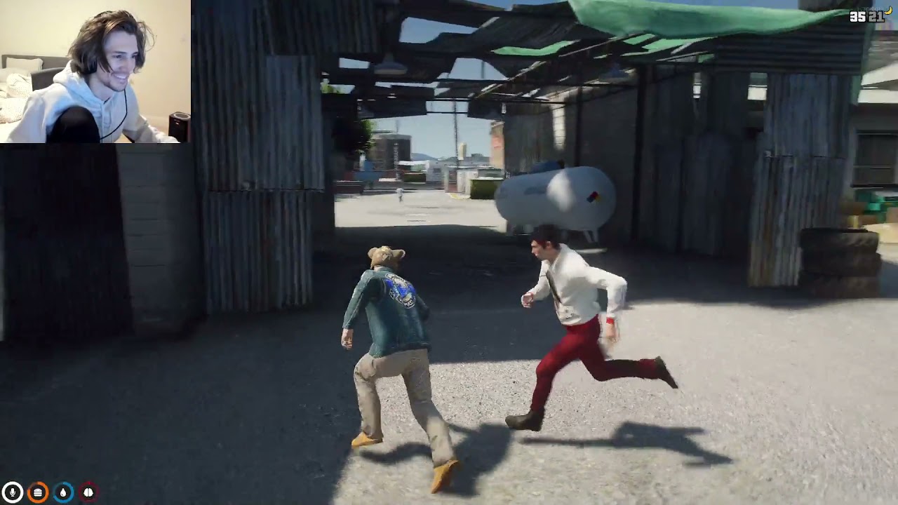 X Goes -1 And Marty Chases Him For It - GTA 5 RP NoPixel 3.0