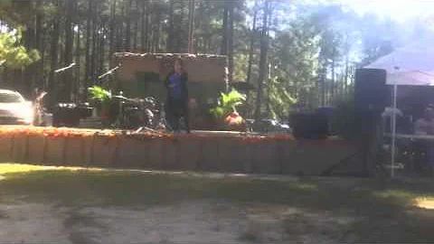 Deborah Schweppe karaoke second