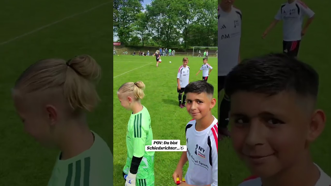 Wie gross ist er?? 🙂 #fussball #jugendfussball #football #schiedsrichter #soccer
