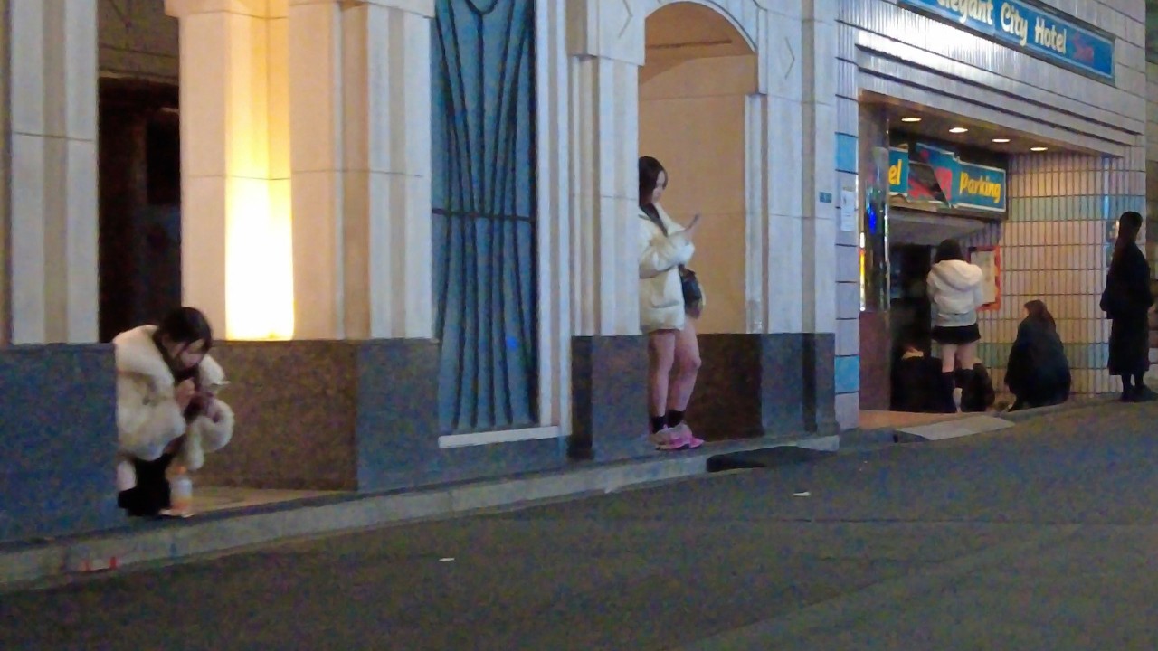 [Sunday night walk - 4K] Shinjuku Kabukicho - Ōkubo Park (February 15, 2026)